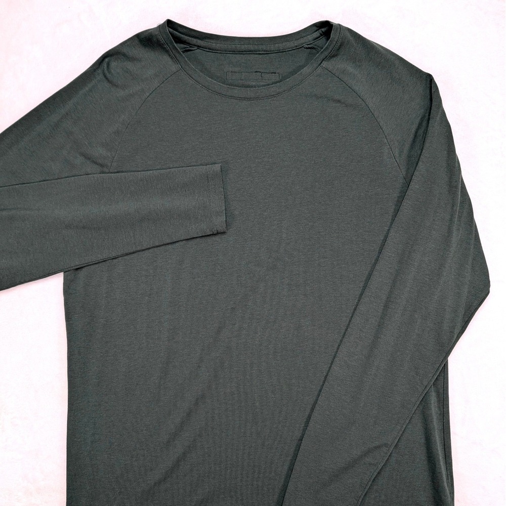 Alphalete Mens Medium Dark Green Raglan Long Sleeve Performance Tee‎ Shirt